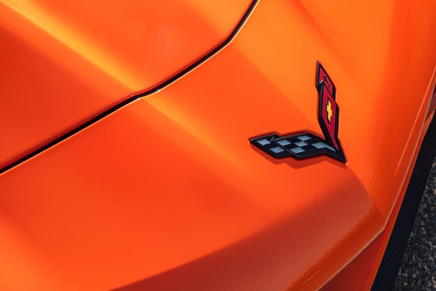 Детали экстерьера Chevrolet Corvette ZR1 (C7) 2018 года  (фото 18 из 67)